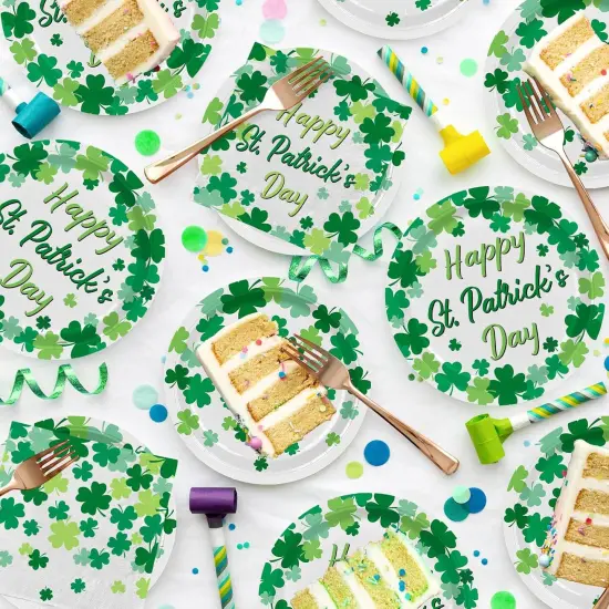 Irish Shamrock Themed Tableware Set, Paper Plates & Napkins for 50, St. Patrick's Day Party Decorations, Disposable, Green, Decorative Plates, Pack {1}