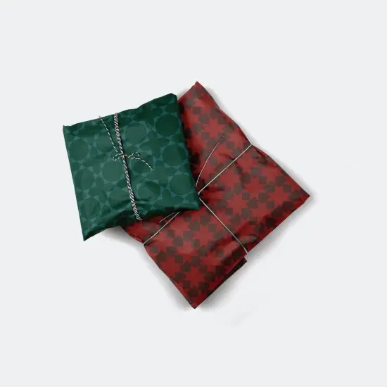 Poinsettia Gift Wrap {2}