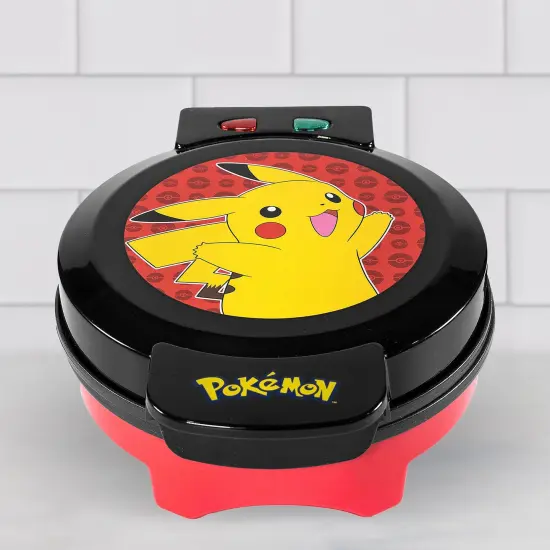 Uncanny Brands Pokemon Pikachu Waffle Maker {4}
