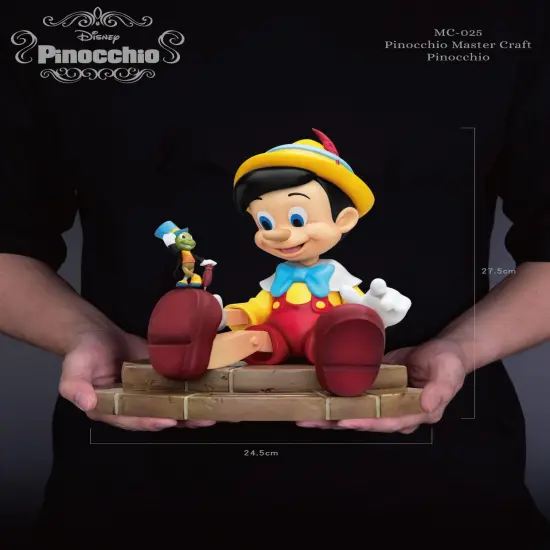 Pinocchio Master Craft Table Top Statue {2}