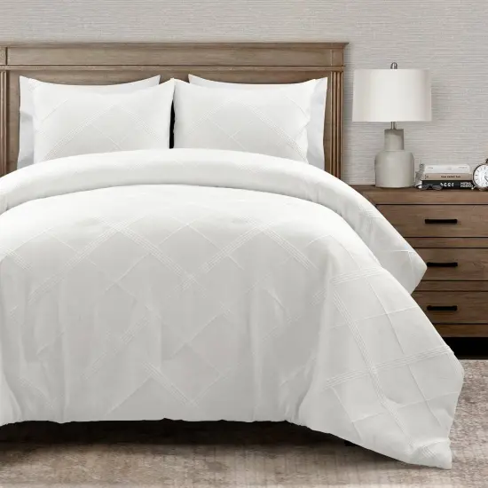 White Diamond Jacquard 3 PCS Comforter Set {1}