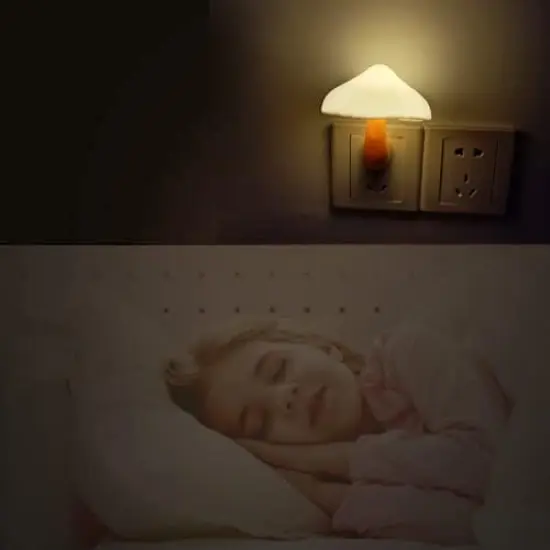 Sensor LED Night Light Plug in Wall Lamp {4}