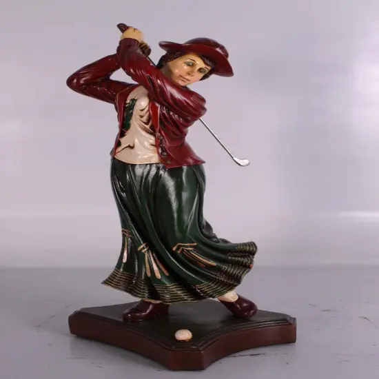 Golfer Lady Small Statue {4}