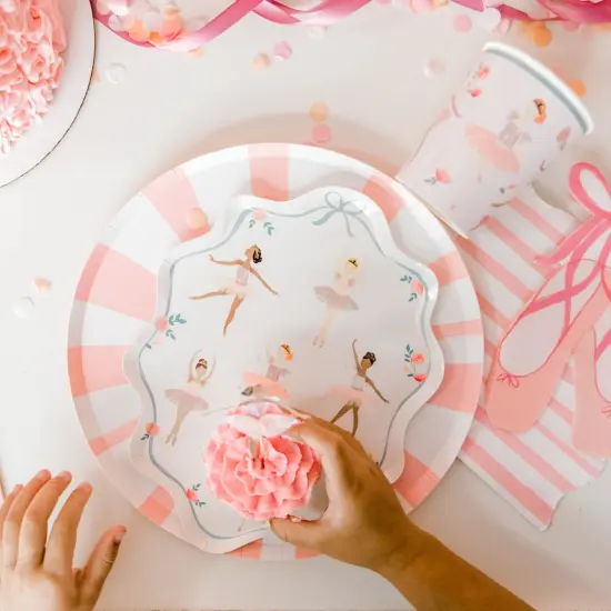 BALLERINA THEMED PARTY PLATES {6}