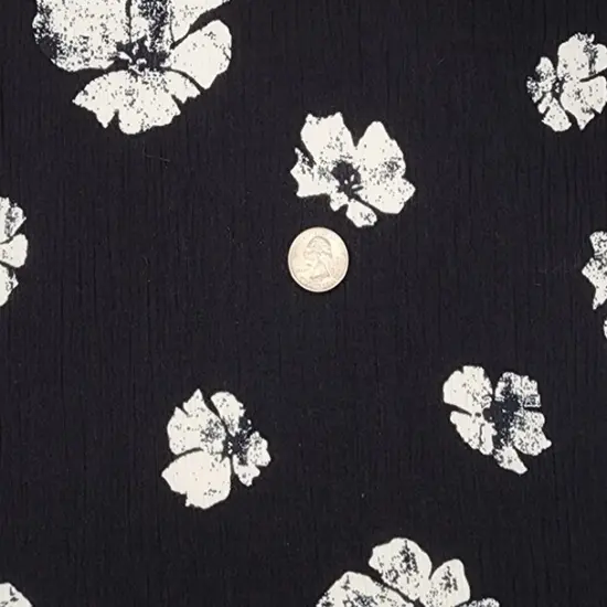 1 Yard Black Off White Rayon Crinkle Apparel Fabric 50/52 inches Width {3}