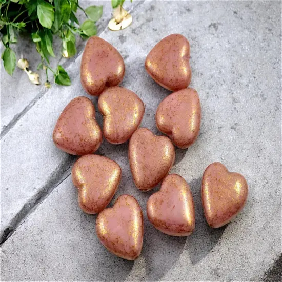 *10* 14mm Gold Lustered Mauve Pink Heart Beads {4}