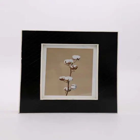 Decorative Striped Pattern Black Resin Tabletop Photo Frame, 5"x7" {2}