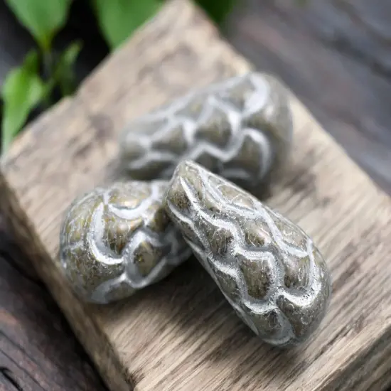 *6* 25x12mm Silver Washed Beige Terra Cotta Mermaid Scale Large Drop Beads {3}