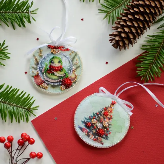 Bead Embroidery Kit Decoration - Festive snake {1}
