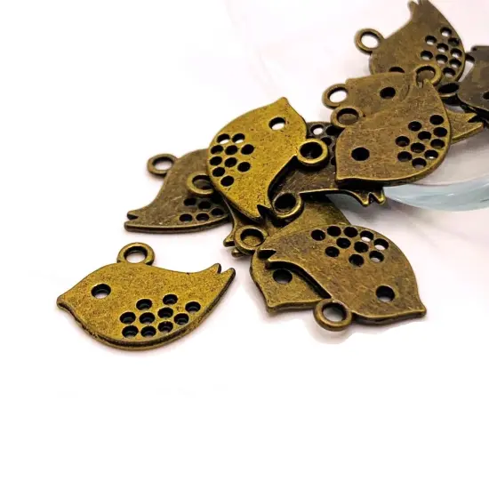 Small Bronze Bird Charms, 12x16mm {1}