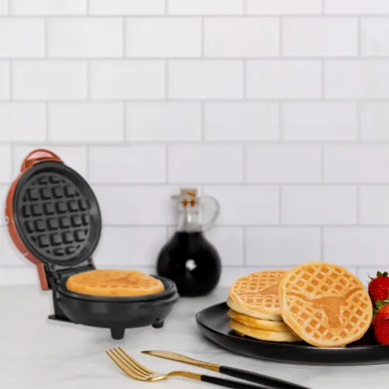 Uncanny Brands Texas Longhorns Mini Waffle Maker {2}