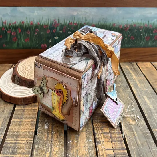 Stamperia Colored Wooden Shapes A5-GARDEN {3}