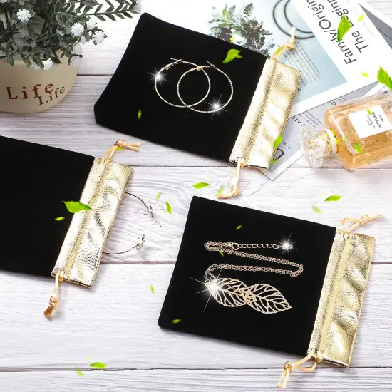 30 Pcs Velvet Drawstrings Gift Bags 6 x 5 Inch Jewelry Pouches Drawstring Candy Bags Bolsitas para Recuerdos Velvet Party Favors Present Pouch for Valentine's Day Christmas(Black) {6}