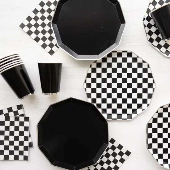 BLACK NOIR SIGNATURE LARGE PLATES {2}