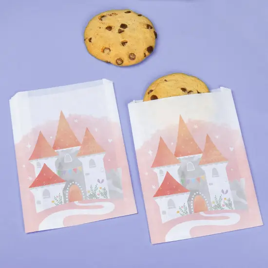 Big Dot of Happiness Princess Paper Treat Bags, Girls Birthday Party Candy Bags, Individual Greaseproof White Paper Sandwich Cookie Bags - 25 Count {4}