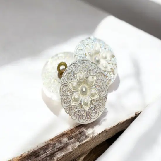 18mm Arabian Star Button Transparent Glass with an AB Finish and a Pearl Center -- Czech Glass Buttons {2}