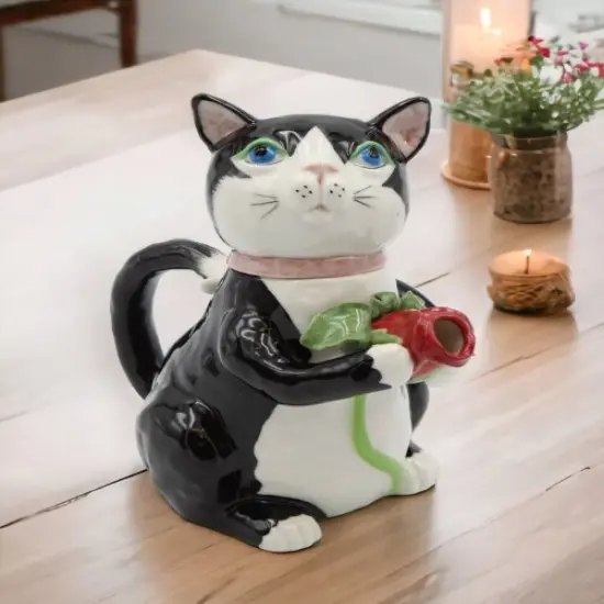 Ceramic Black Cat Teapot, Home Décor, Gift for Her, Gift for Mom, Tea Party Décor, Cat Lovers Gift, Pet Loss Gift {1}