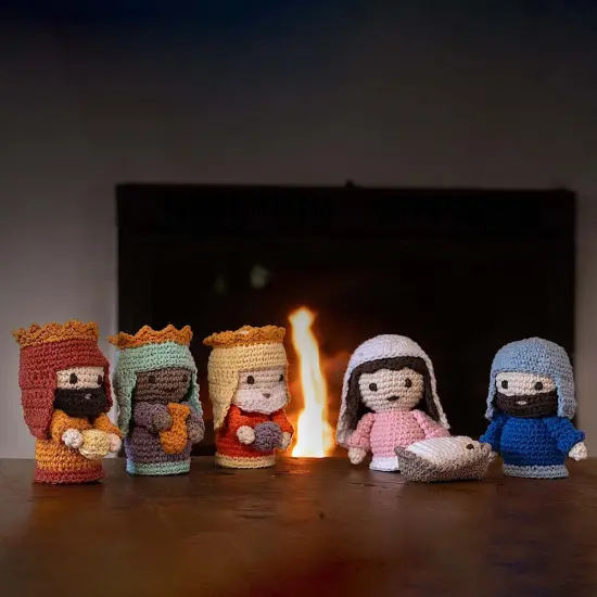Hoooked DIY Crochet Kit-BelemNativity Scene Set {2}