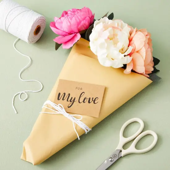 Kraft Paper Roll 12 x 1200 In, Plain Brown Shipping Paper for Gift Wrapping, Packing, DIY Crafts, Bulletin Board Easel (100 Feet) {3}