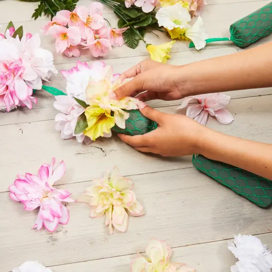 Wet Floral Foam, Fresh Artificial Flower Garland for Decorations (9 Ft, 14 Pieces) Green {2}