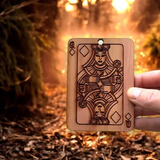 Cedar Ornament - Queen of Diamonds Card {6}