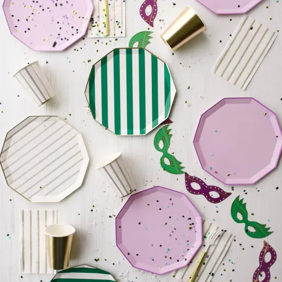 GOLD SIGNATURE STRIPE CUPS {5}