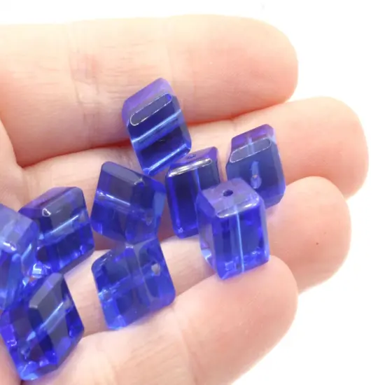 20 10mm Royal Blue Glass Cube Beads {6}
