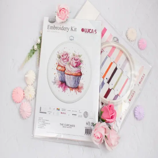The Cupcakes BC215L Counted Cross-Stitch Kit {3}