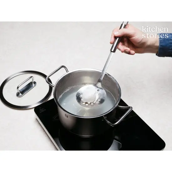 ZWILLING Pro Skimming Ladle {4}