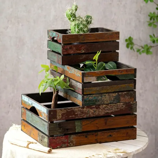 Set of 3 Rustic Distressed Wood Nesting Crates {1}