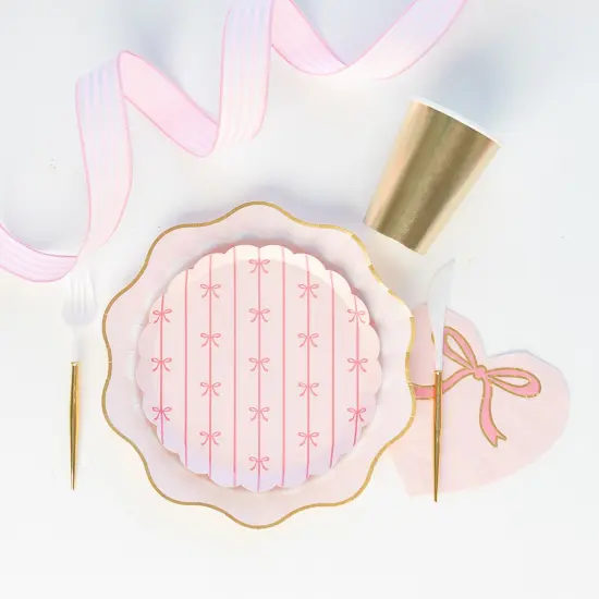 PETAL PINK ELEGANT FLORAL DINNER PLATES {4}