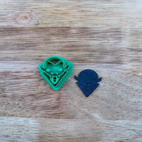 VAMPIRE | HALLOWEEN 2023 | CLAY CUTTER {1}