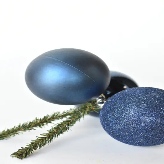 Dark Blue Plastic Ornament Cluster {1}