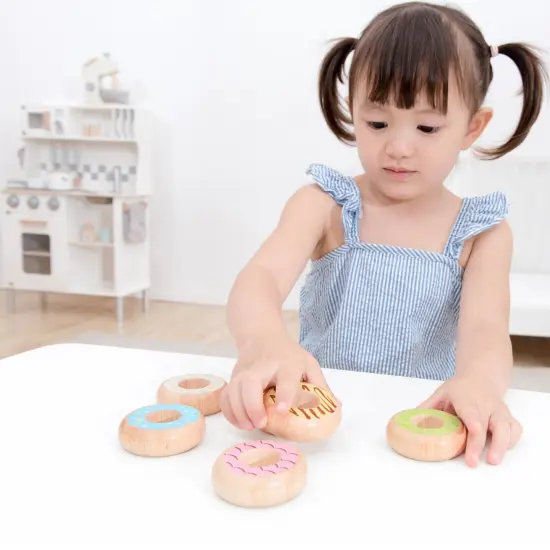 New Classic Toys Donuts 6 pieces {5}