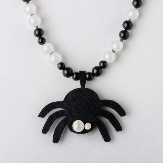 John Bead GoodFelt 8.5x11in Beading Foundation, 100 Pieces White {4}