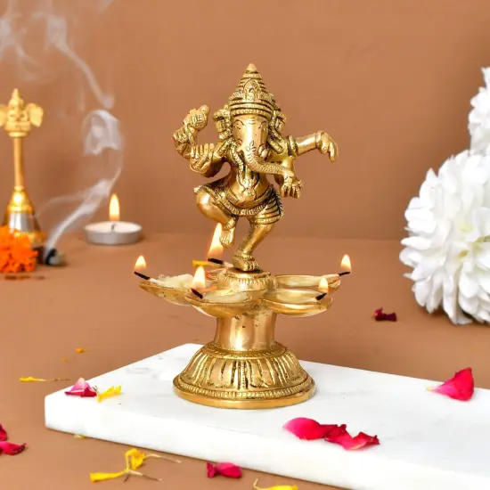 Dancing Ganesha Solid Brass Diya Deepam Vilakku Samai Oil Lamp with Base Home Pooja Room Diwali Decorations Mandir Temple Ganesha Akhand Diya Hindu Puja Religious Deepawali Return Gift {2}