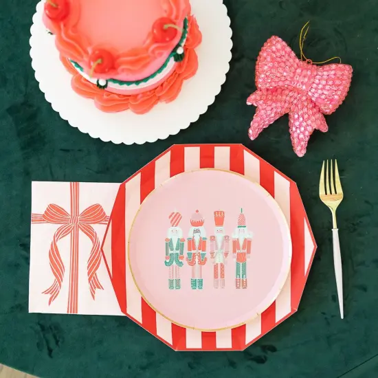 RED & PINK PRESENT LARGE NAPKINS {2}