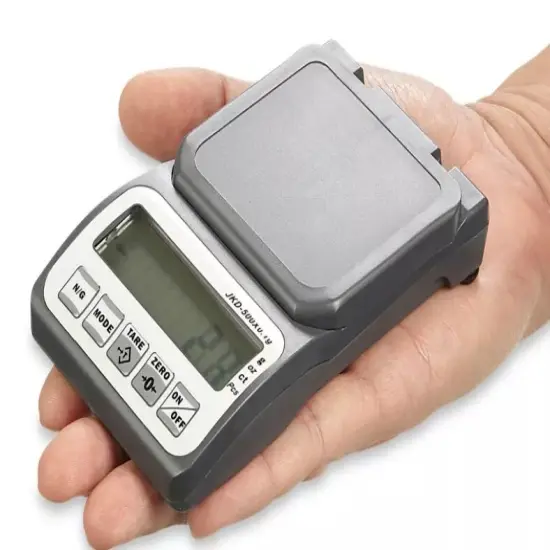 Compact Pocket Scale 500 grams Capacity, Accurate to 0.1 gram {4}