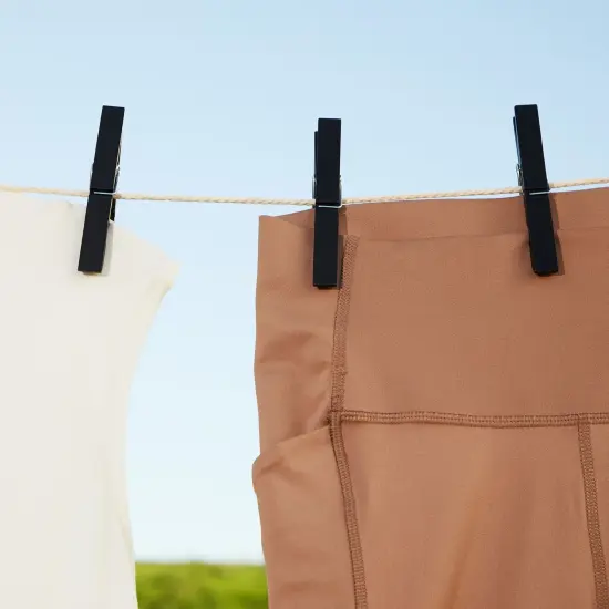 100 Pack Wooden Clothespins for Hanging Laundry, Crafts, Photos (Black, 4 In) {3}