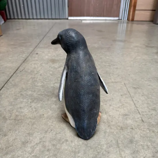 Fairy Penguin Statue {6}