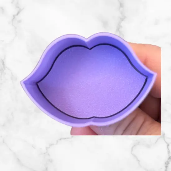 Valentines Lips Cake Pop Mold {5}