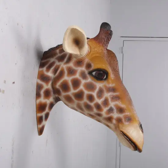 Small Giraffe Head Life Size Statue {4}