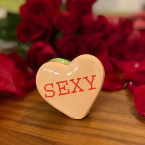 Ceramic Inseparable Heart Shaped Salt & Pepper Shaker (1 piece), Home D&eacute;cor, Gift for Her, Kitchen D&eacute;cor, Valentine&rsquo;s Day D&eacute;cor {2}