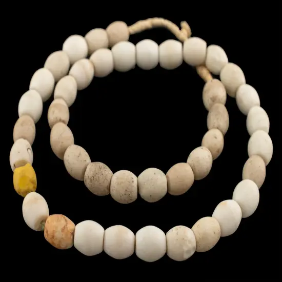 The Bead Chest Bohemian Colodonte Beads White 14mm Czechoslovakia Oval Glass 30 Inch Strand {3}