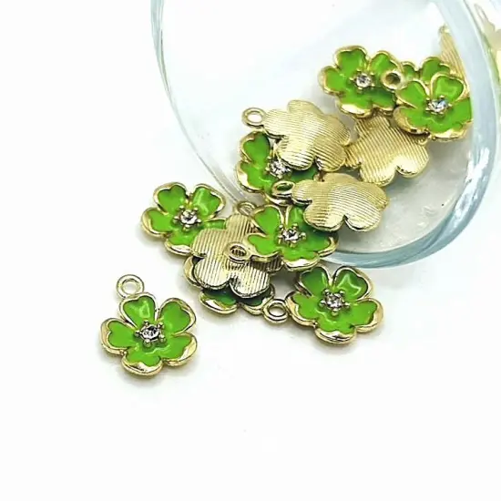 1, 4, 20 or 50 Pieces: Green Flower with Rhinestone {1}