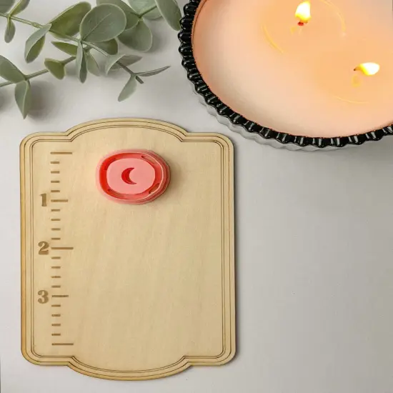 Organic Debossed Moon Round Clay Cutter {6}