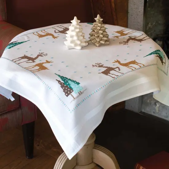 VervacoNorwegian Reindeer Table Topper Stamped Cross-Stitch Kit Multi {1}