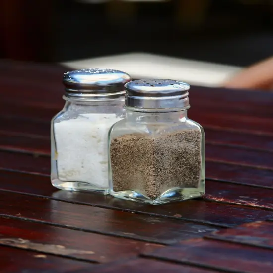 Handy Housewares Classic 2.5-Ounce Diner Style Square Glass Salt or Pepper Shaker {3}