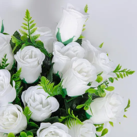 4Bouquets Realistic Fake Silk Roses {4}