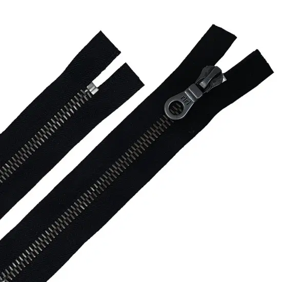 8MM Closed Bottom Zipper with Golf Pull {3}